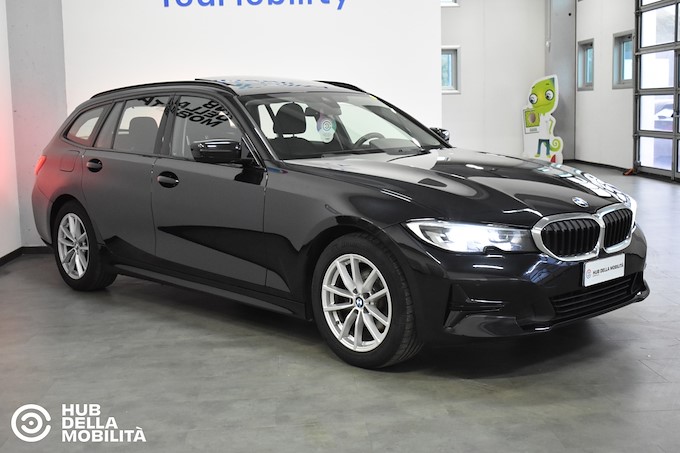 BMW 320d 48V Touring Business Advantage